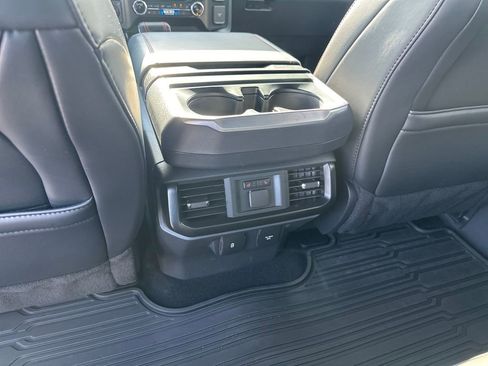 Used 2025 Ford F150 Raptor AWD/4WD image 30