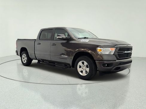 Used 2021 RAM 1500 Big Horn AWD/4WD image 3