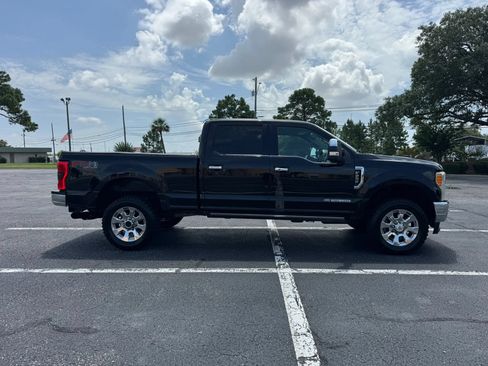 Used 2017 Ford F250 King Ranch w/ King Ranch Ultimate Package AWD/4WD image 5