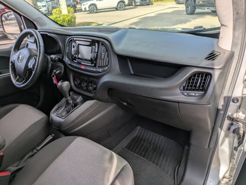 Used 2021 RAM ProMaster City Tradesman SLT image 17