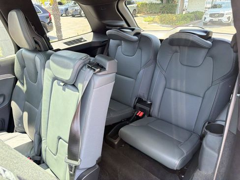 Certified 2023 Volvo XC90 T8 Ultimate w/ Lounge Package AWD/4WD image 23