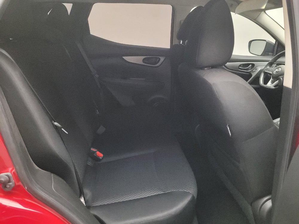 Used 2018 Nissan Rogue Sport S w/ S Appearance Package FWD image 19