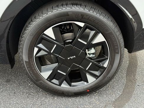 New 2026 Kia Sportage SX image 14