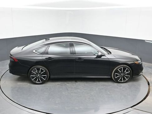 New 2026 Honda Accord Touring image 39
