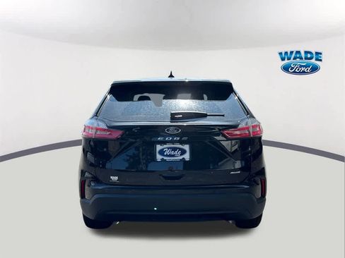 New 2024 Ford Edge SE image 6