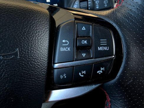 Used 2025 Ford Explorer ST-Line AWD/4WD image 30