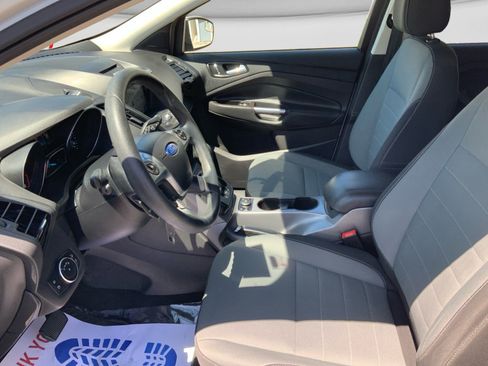 Used 2016 Ford Escape SE w/ Equipment Group 201A AWD/4WD image 14