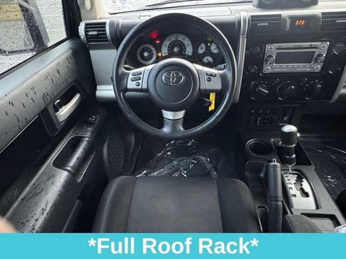 Used 2014 Toyota FJ Cruiser 4WD image 19