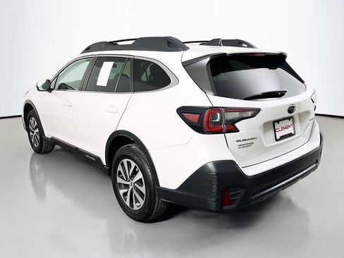 Used 2022 Subaru Outback Premium image 8