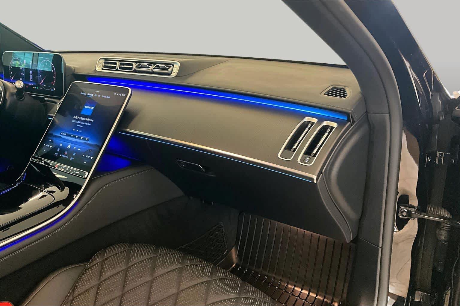 Used 2025 Mercedes-Benz S 580 4MATIC Sedan image 18