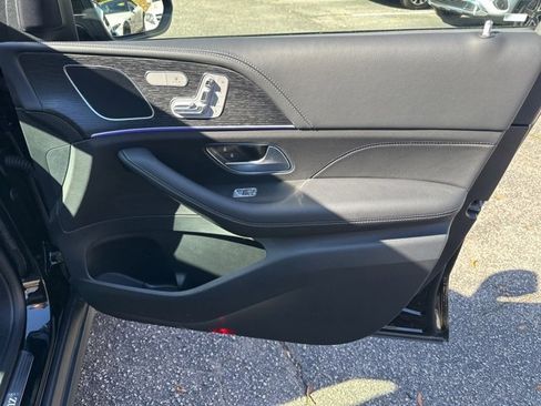 Used 2025 Mercedes-Benz GLE 450 4MATIC image 19