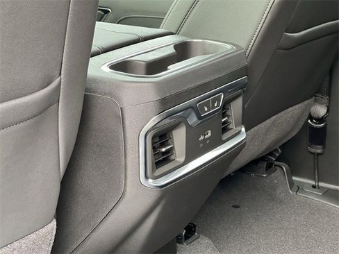 New 2026 GMC Sierra 1500 SLT w/ SLT Premium Plus Package image 28
