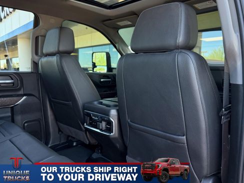 Used 2022 GMC Sierra 2500 Denali w/ Denali Ultimate Package image 26
