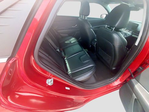 Used 2022 Hyundai Elantra Limited FWD image 25