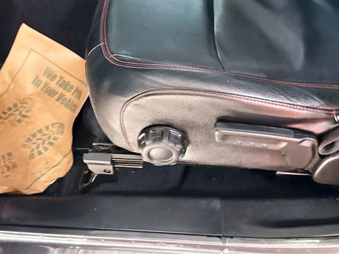 Used 2018 Jeep Wrangler Rubicon image 19