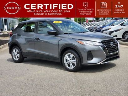 Certified 2025 Nissan Kicks Play S