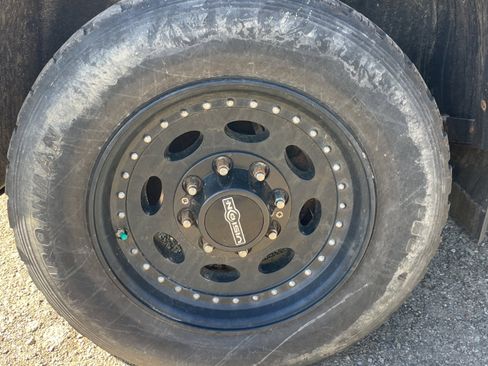 Used 2011 Chevrolet Silverado 2500 LT w/ Interior Plus Package image 13