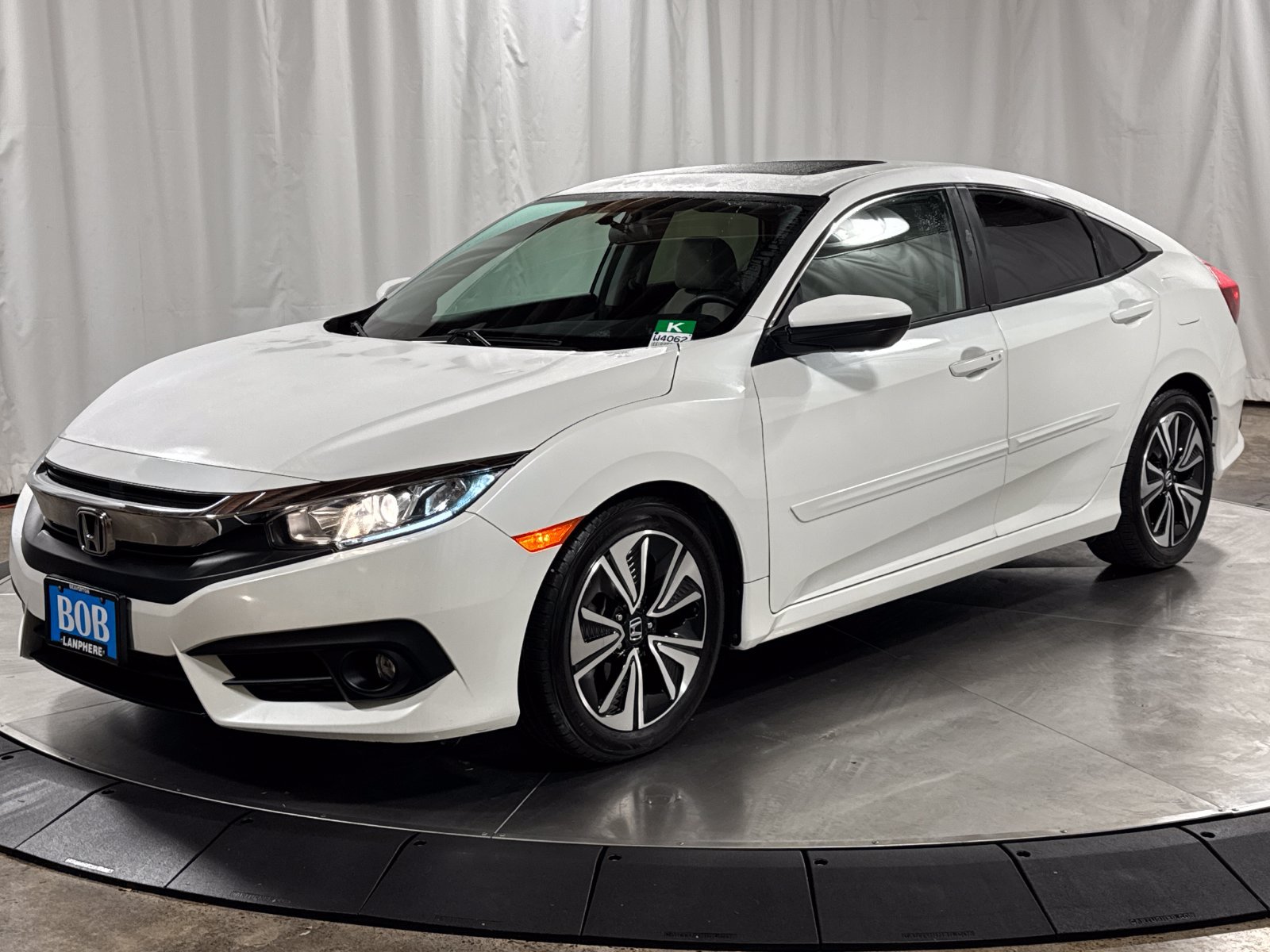 Used 2018 Honda Civic EX-T image 1
