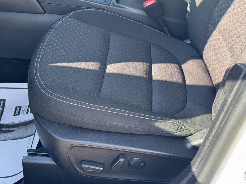 Used 2023 Ford Escape Active AWD/4WD image 23