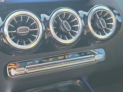 Certified 2026 Mercedes-Benz GLA 250 image 30