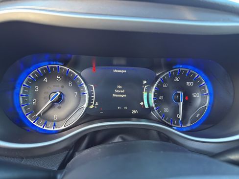 New 2026 Chrysler Pacifica Select w/ S Appearance Package image 10