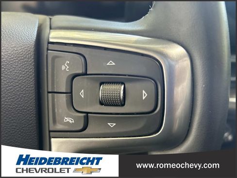 Used 2023 Chevrolet Silverado 1500 LT AWD/4WD image 20