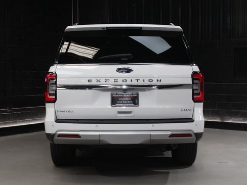 Used 2023 Ford Expedition Max Limited AWD/4WD image 12