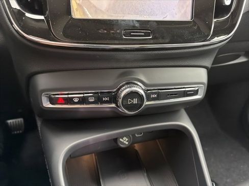 New 2026 Volvo XC40 B5 Plus w/ Protection Package Premier image 16