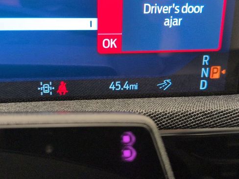 Certified 2025 Ford Mustang Mach-E Premium image 28