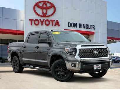 Used 2018 Toyota Tundra SR5 w/ SR5 Upgrade Package