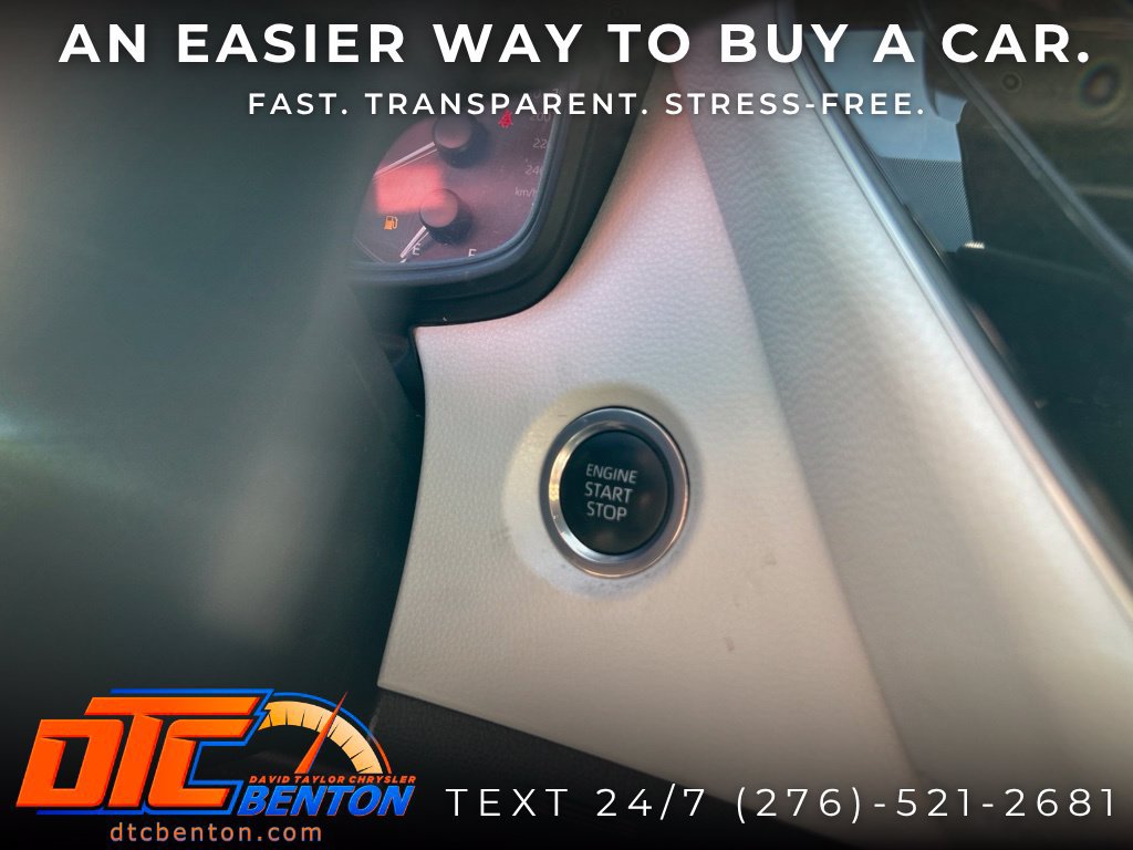Used 2023 Toyota Corolla SE FWD image 11
