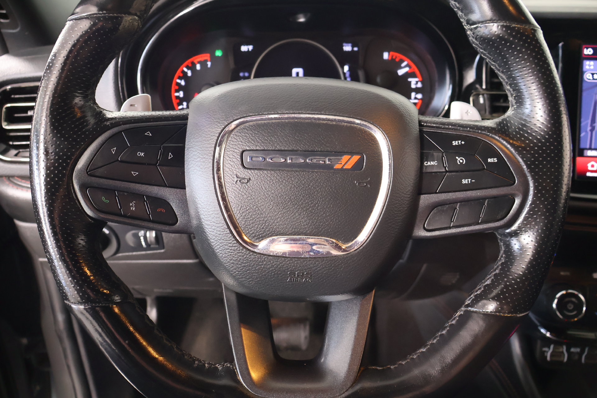 Used 2022 Dodge Durango R/T RWD image 3