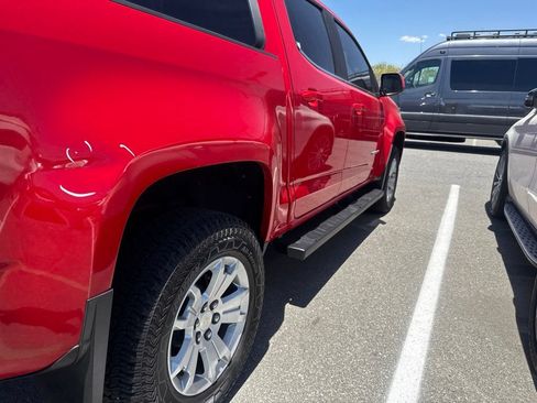 Used 2017 Chevrolet Colorado LT w/ LT Convenience Package RWD image 6