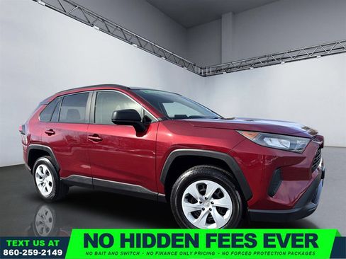 Used 2019 Toyota RAV4 LE w/ Carpet Mat Package image 1