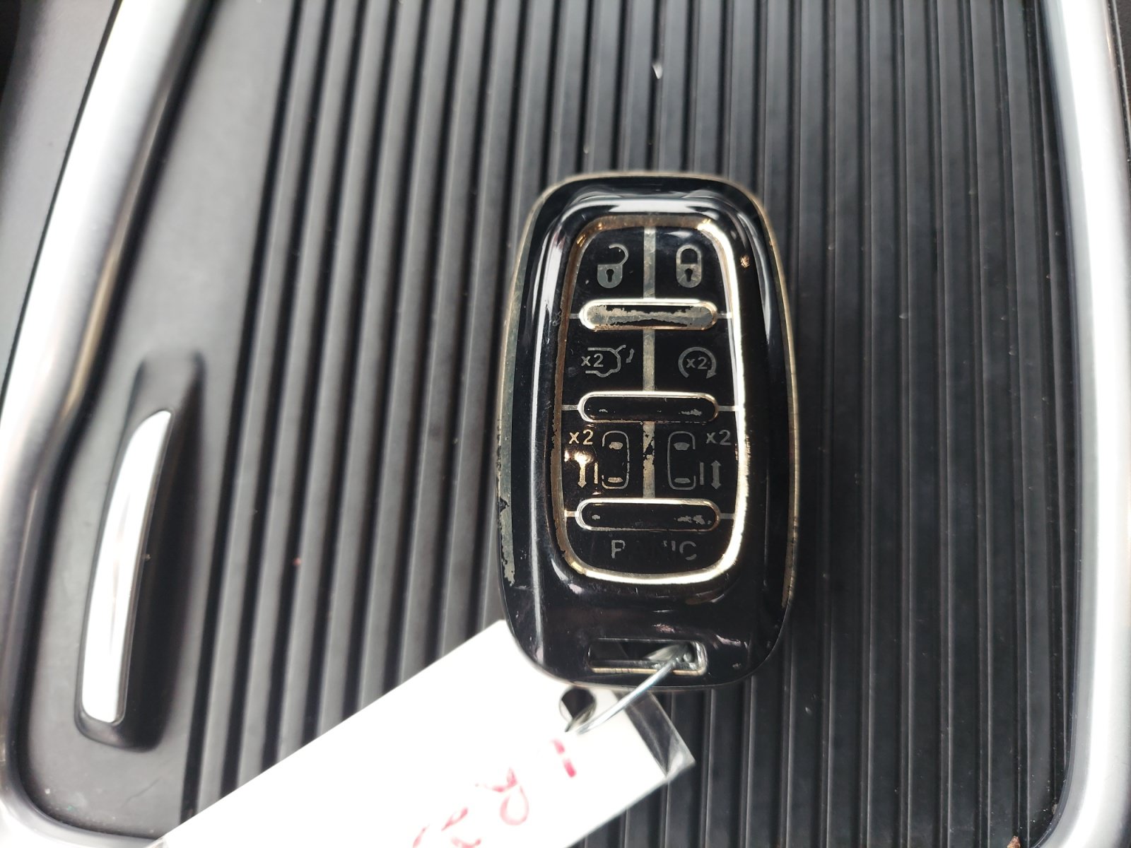 Used 2020 Chrysler Pacifica Limited w/ S Appearance Package FWD image 33