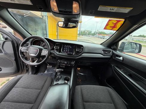 Used 2023 Dodge Durango SXT Launch Edition RWD image 16