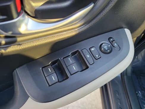 Used 2026 Honda HR-V LX image 13