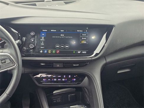 Used 2022 Buick Envision Avenir w/ Technology Package II image 16