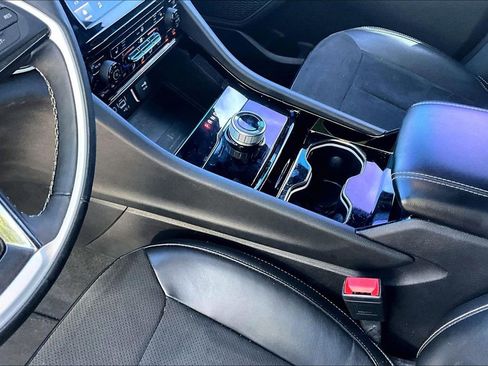 Used 2022 Jeep Grand Cherokee Altitude image 15