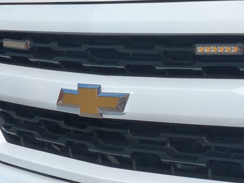 Used 2018 Chevrolet Silverado 1500 W/T w/ Trailering Package image 12