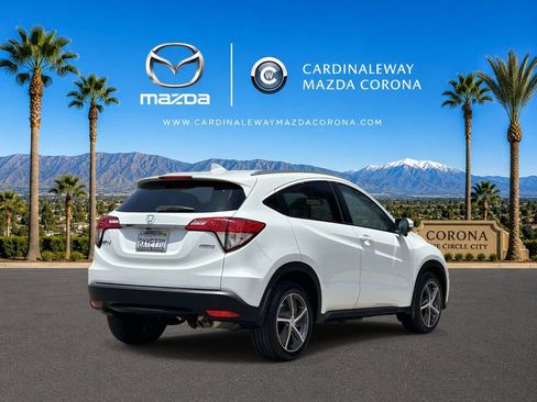 Used 2022 Honda HR-V EX image 3
