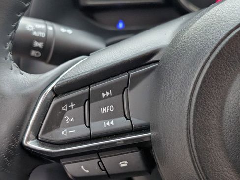 Used 2018 MAZDA MAZDA3 Touring image 28