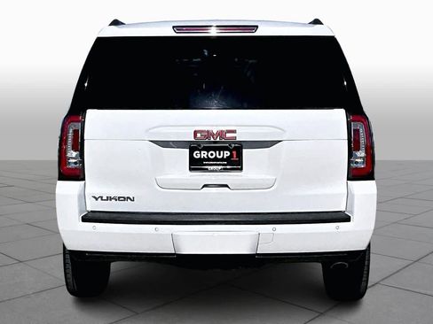Used 2020 GMC Yukon SLT w/ Premium Edition image 4