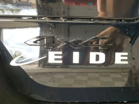 New 2026 Jeep Grand Cherokee Altitude AWD/4WD image 9