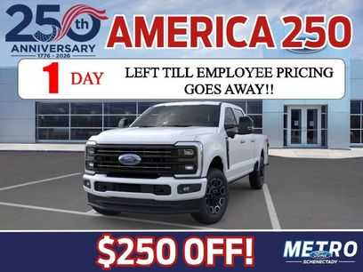 New 2026 Ford F350 Platinum w/ FX4 Off-Road Package