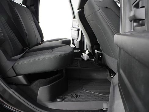 New 2026 RAM 2500 Tradesman AWD/4WD image 19