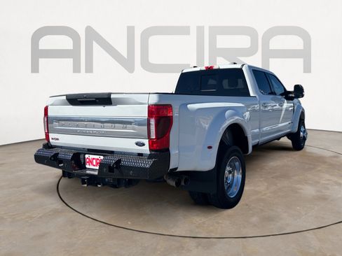 Used 2022 Ford F450 Platinum w/ FX4 Off-Road Package image 10