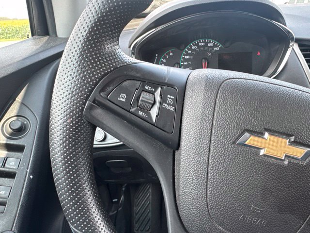 Used 2020 Chevrolet Trax LS w/ Tint and Cruise Package FWD image 23