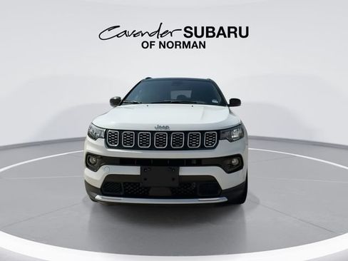 Used 2025 Jeep Compass Limited AWD/4WD image 4