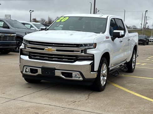Used 2020 Chevrolet Silverado 1500 LTZ image 13